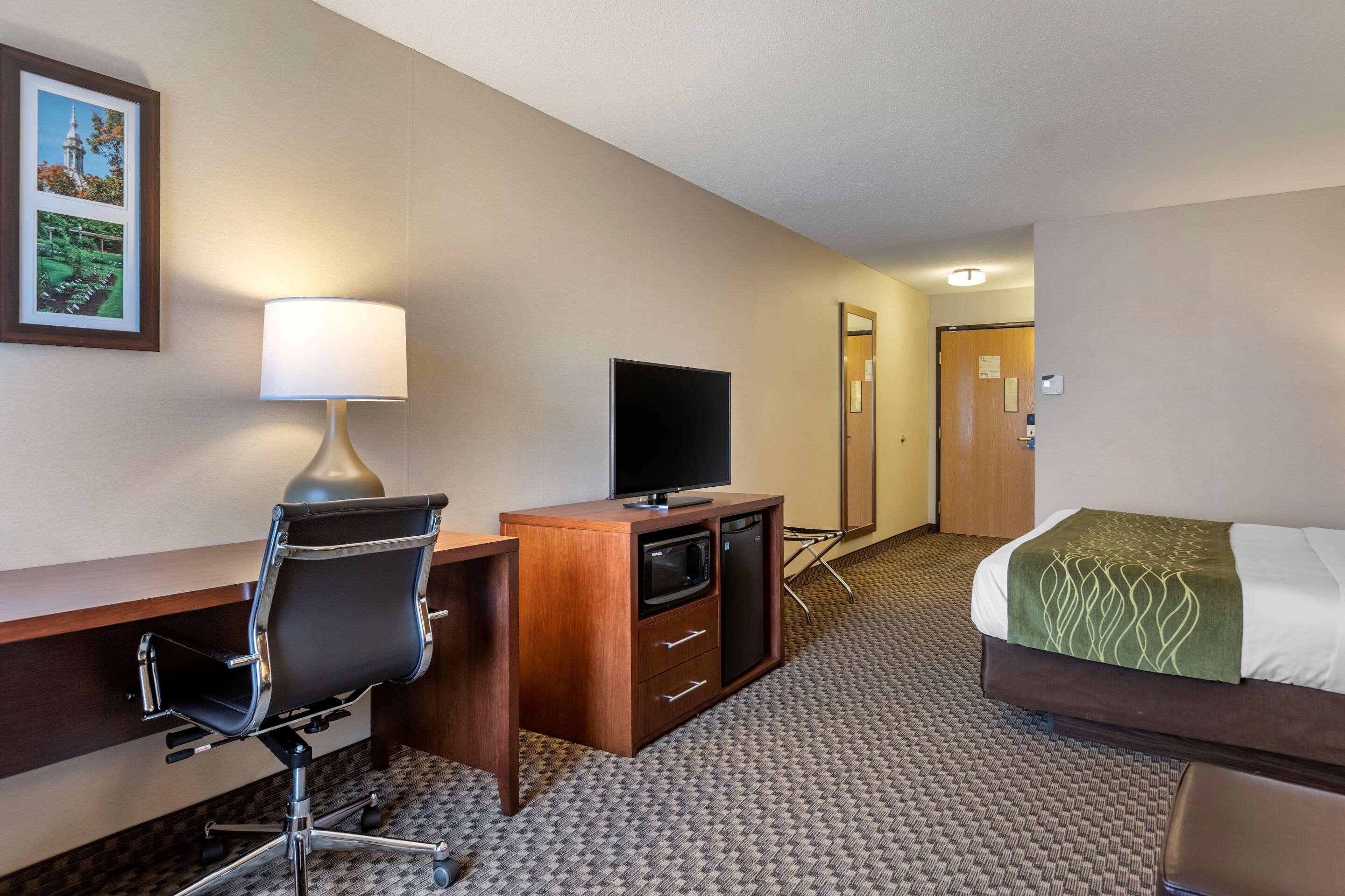 Comfort Inn Charlotte Bagian luar foto