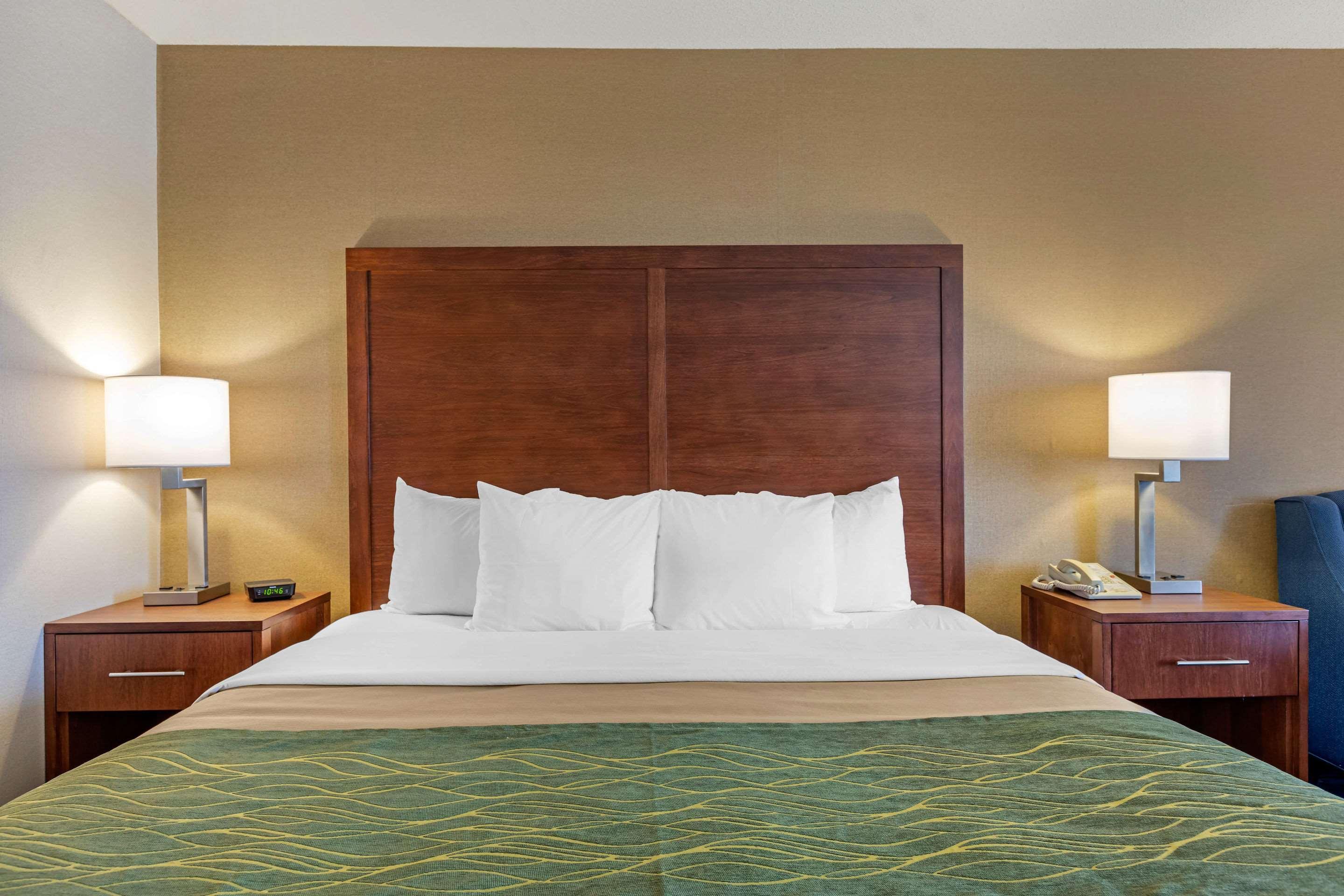 Comfort Inn Charlotte Bagian luar foto
