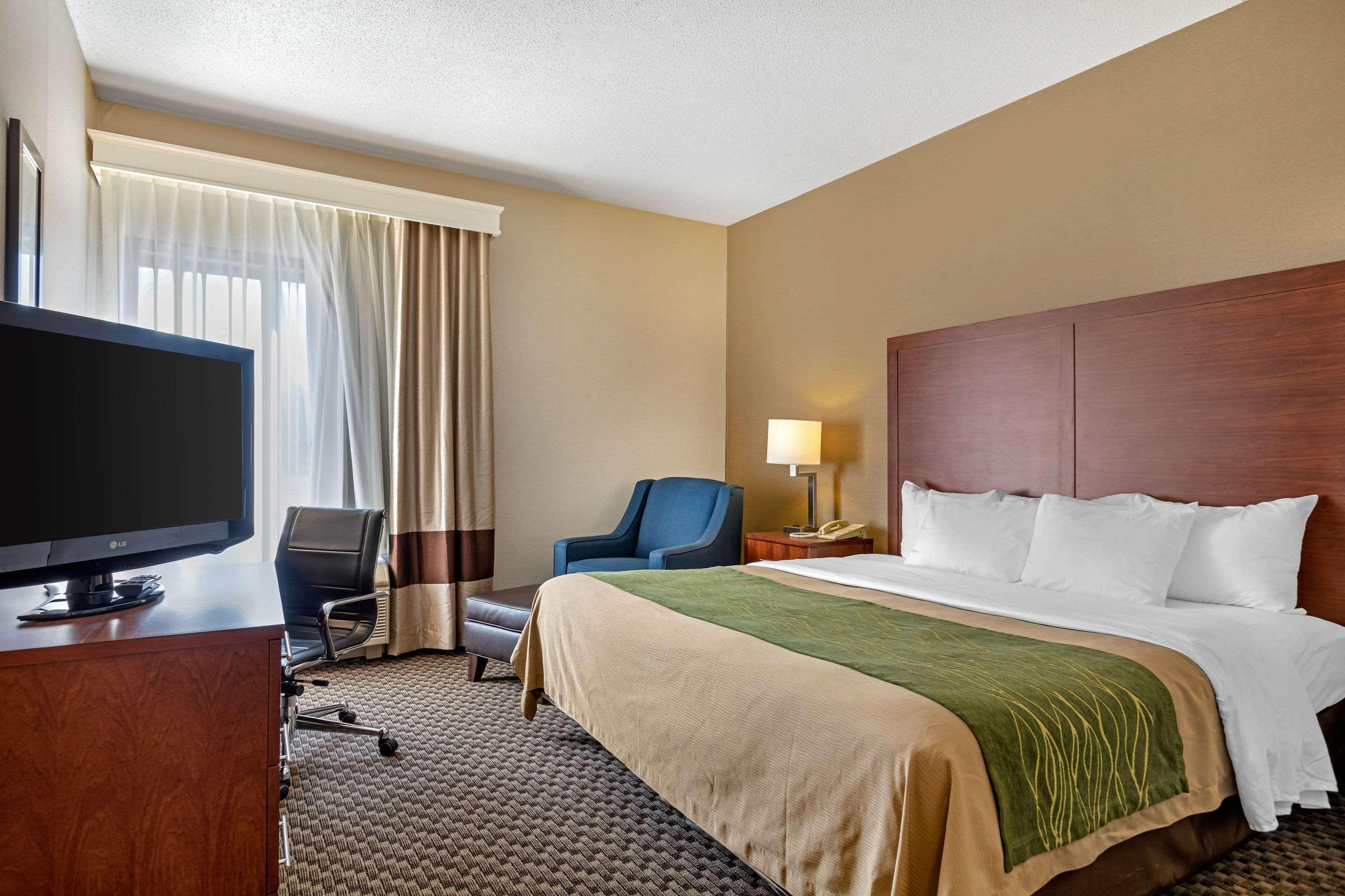 Comfort Inn Charlotte Bagian luar foto